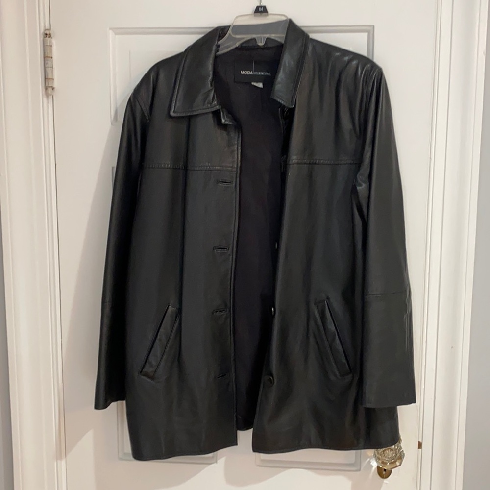MODA International Women’s Black Leather Jacket~ S